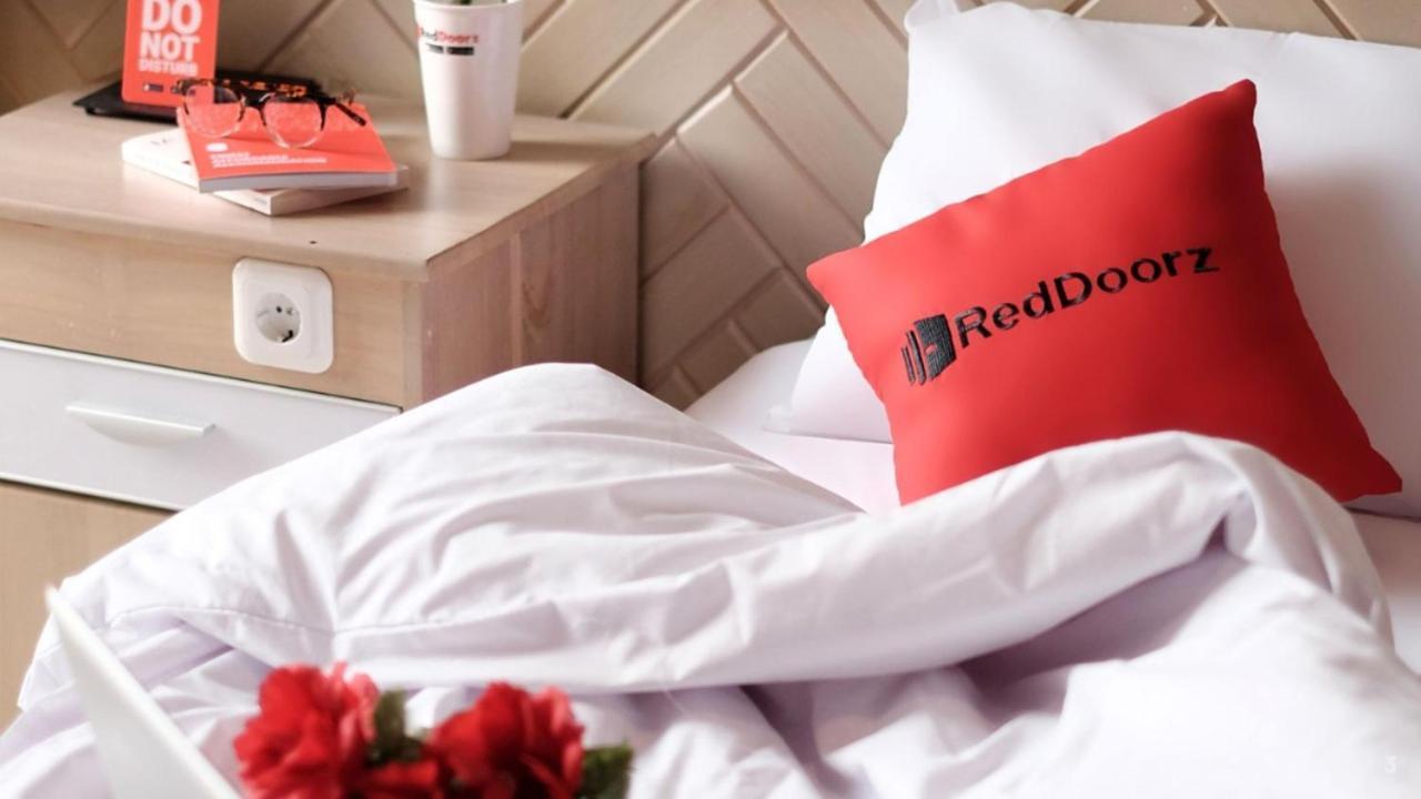 Reddoorz Ura Hotel Hung Phuoc 4 Ho Si Minh-város Kültér fotó